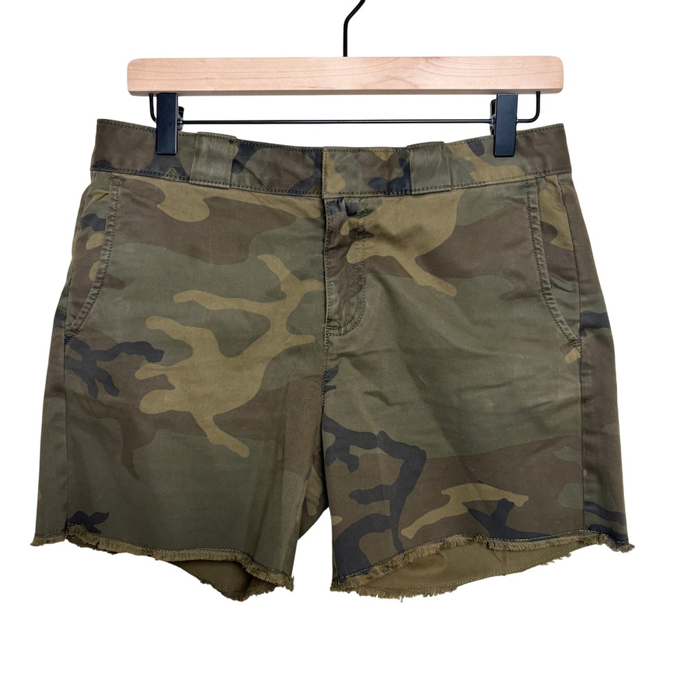 Sanctuary Standard Surplus Green Camo Frayed Hem Stretch Cutoff Shorts Womens 26